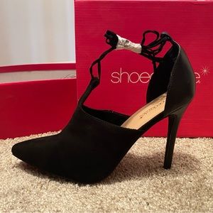 NWOB Size 11 Shoe Dazzle Dress Sandals/heels